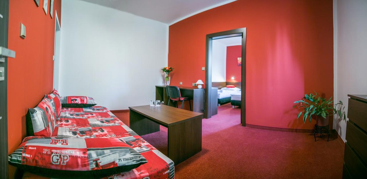 Hotel Best Ostrava Ngoại thất bức ảnh